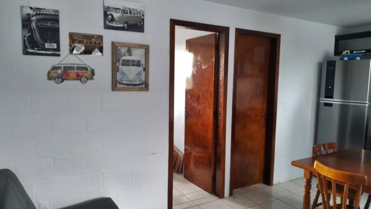 Imagem Imóvel com 2 Quartos à Venda, 40 m² em Jardim Leopoldina - Porto Alegre Imagem Imóvel com 2 Quartos à Venda, 40 m² em Jardim Leopoldina - Porto Alegre