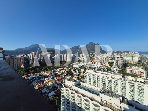 Imagem Imóvel com 4 Quartos à Venda, 304 m² em Barra Da Tijuca - Rio De Janeiro Imagem Imóvel com 4 Quartos à Venda, 304 m² em Barra Da Tijuca - Rio De Janeiro