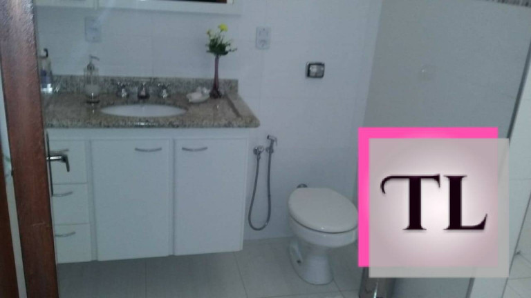 Imagem Casa com 3 Quartos à Venda, 276 m² em Jardim Carolina - Poços De Caldas
