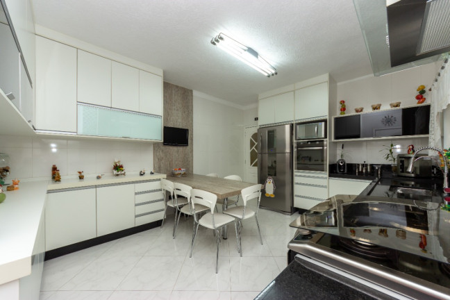 Imagem Casa com 3 Quartos à Venda, 206 m² em Parque São Domingos - São Paulo