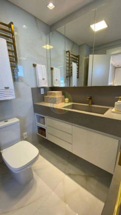 Imagem Apartamento com 3 Quartos à Venda, 136 m² em Centro - Balneário Camboriú