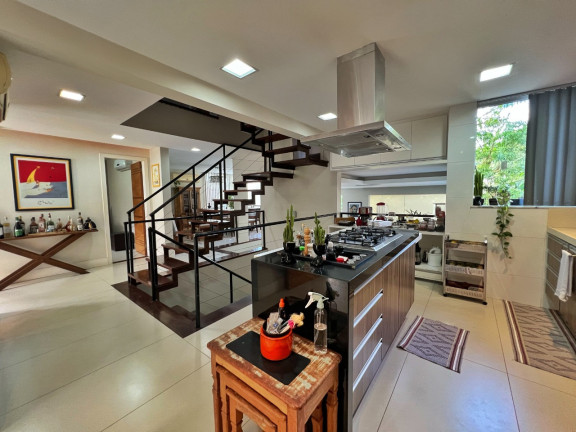 Imagem Casa de Condomínio com 5 Quartos à Venda, 518 m² em Charitas - Niterói