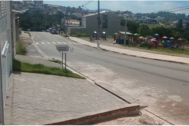 Imagem Terreno à Venda, 150 m² em Laranjeiras - Caieiras Imagem Terreno à Venda, 150 m² em Laranjeiras - Caieiras