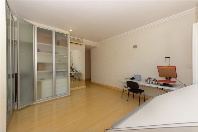 Imagem Casa com 4 Quartos à Venda, 700 m² em Jardim Guedala - São Paulo Imagem Casa com 4 Quartos à Venda, 700 m² em Jardim Guedala - São Paulo