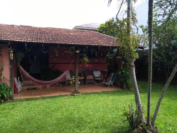 Imagem Casa com 2 Quartos à Venda, 321 m² em São João Do Rio Vermelho - Florianópolis Imagem Casa com 2 Quartos à Venda, 321 m² em São João Do Rio Vermelho - Florianópolis