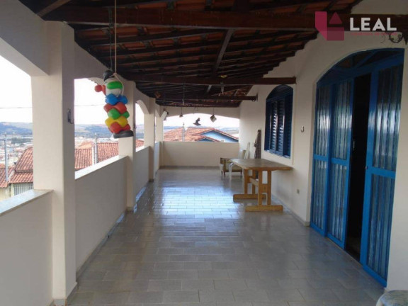 Casa com 5 Quartos à Venda, 245 m² em Jardim Paraíso - Pouso Alegre