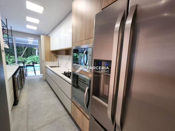 Imagem Casa com 4 Quartos à Venda, 240 m² em Riviera Módulo 26 - Bertioga Imagem Casa com 4 Quartos à Venda, 240 m² em Riviera Módulo 26 - Bertioga