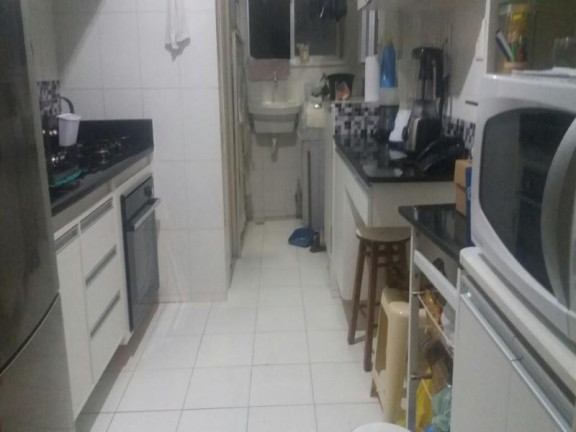 Imagem Apartamento com 3 Quartos à Venda, 85 m² em Costa Azul - Salvador