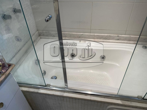 Imagem Apartamento com 3 Quartos à Venda, em Aclimação - São Paulo Imagem Apartamento com 3 Quartos à Venda, em Aclimação - São Paulo