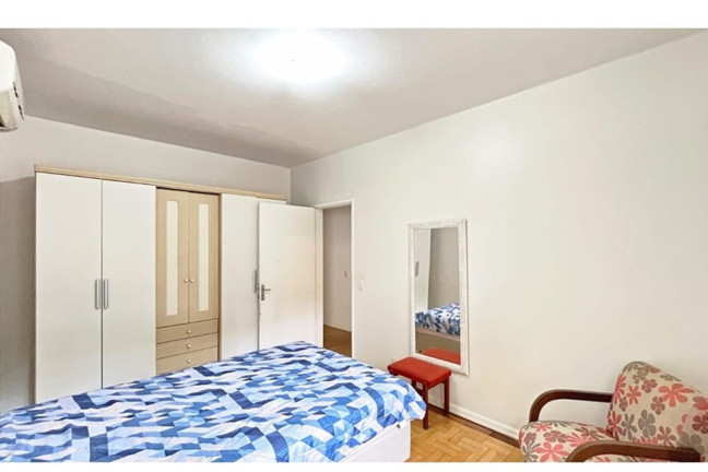 Imagem Apartamento com 3 Quartos à Venda, 100 m² em São João - Porto Alegre