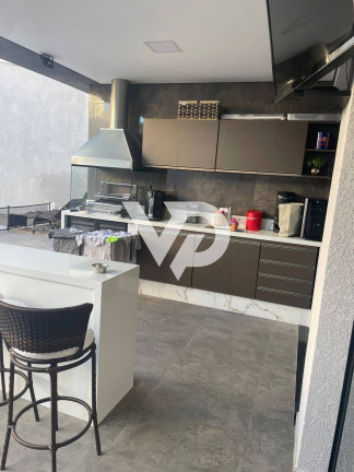Imagem Casa com 4 Quartos à Venda, 360 m² em Alphaville - Santana De Parnaíba Imagem Casa com 4 Quartos à Venda, 360 m² em Alphaville - Santana De Parnaíba