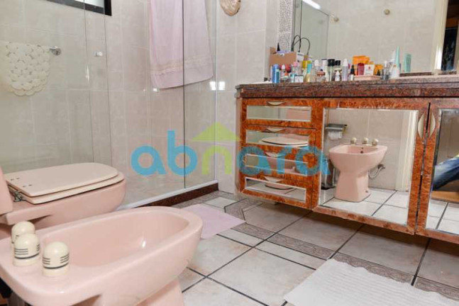 Imagem Cobertura com 4 Quartos à Venda, 510 m² em Lagoa - Rio De Janeiro Imagem Cobertura com 4 Quartos à Venda, 510 m² em Lagoa - Rio De Janeiro