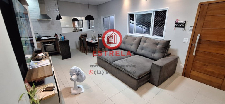 Casa com 3 Quartos à Venda, 120 m² em Loteamento Villa Branca - Jacareí