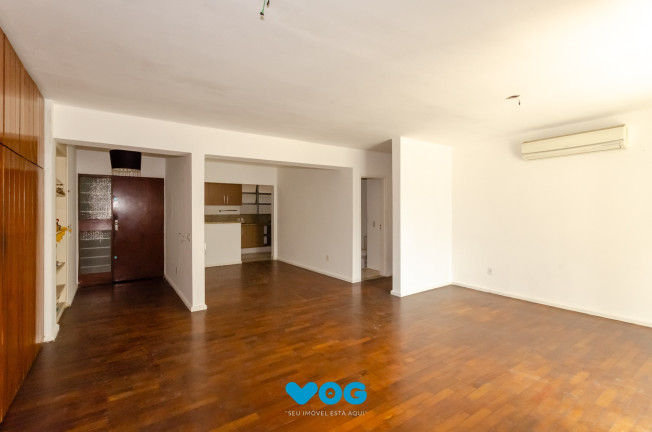 Imagem Imóvel com 3 Quartos à Venda, 146 m² em Rio Branco - Porto Alegre Imagem Imóvel com 3 Quartos à Venda, 146 m² em Rio Branco - Porto Alegre