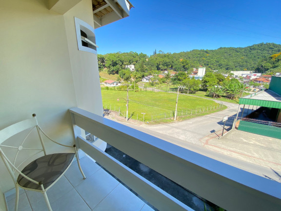 Imagem Casa com 3 Quartos à Venda, 800 m² em São Pedro - Brusque Imagem Casa com 3 Quartos à Venda, 800 m² em São Pedro - Brusque
