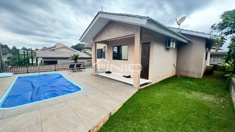 Casa com 3 Quartos à Venda, 150 m² em Cadorin - Pato Branco
