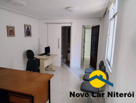 Sala Comercial à Venda, 40 m² em Centro - Niterói
