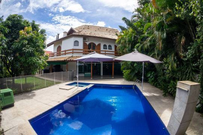 Imagem Casa com 5 Quartos à Venda, 525 m² em Alphaville - Santana De Parnaíba Imagem Casa com 5 Quartos à Venda, 525 m² em Alphaville - Santana De Parnaíba