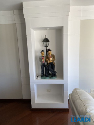 Imagem Apartamento com 3 Quartos à Venda, 196 m² em Jardim - Santo André
