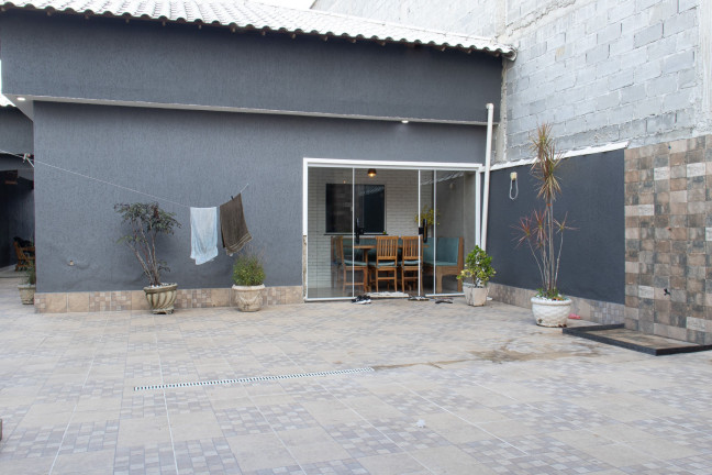 Imagem Casa com 2 Quartos à Venda, em Campo Grande - Rio De Janeiro Imagem Casa com 2 Quartos à Venda, em Campo Grande - Rio De Janeiro