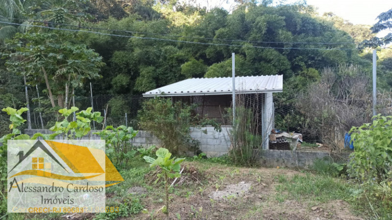 Imagem Chácara com 3 Quartos à Venda, 146.000 m²