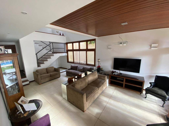 Imagem Casa com 4 Quartos à Venda, 360 m² em Alphaville - Santana De Parnaíba Imagem Casa com 4 Quartos à Venda, 360 m² em Alphaville - Santana De Parnaíba
