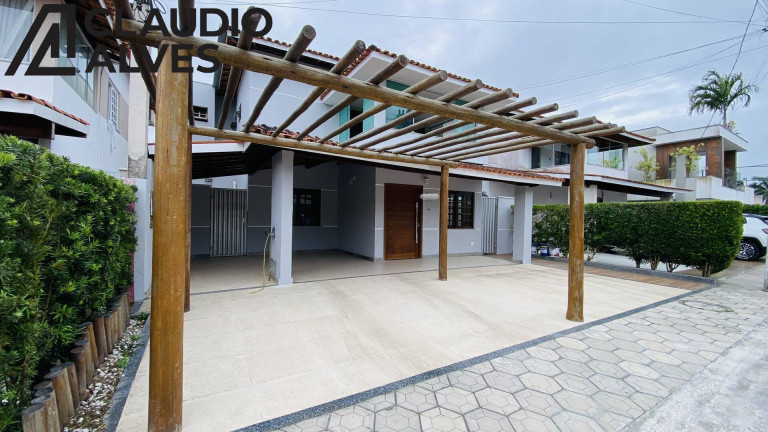 Imagem Casa de Condomínio com 4 Quartos à Venda, 250 m² em Santa Mônica Ii - Feira De Santana Imagem Casa de Condomínio com 4 Quartos à Venda, 250 m² em Santa Mônica Ii - Feira De Santana