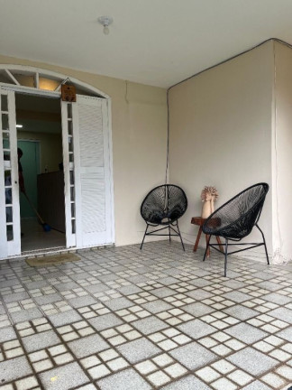 Imagem Casa com 3 Quartos à Venda, 135 m² em Bairro Dos Estados - João Pessoa Imagem Casa com 3 Quartos à Venda, 135 m² em Bairro Dos Estados - João Pessoa