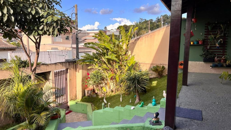 Imagem Casa com 3 Quartos à Venda, 180 m² em Vila Sao Joao - Piedade Imagem Casa com 3 Quartos à Venda, 180 m² em Vila Sao Joao - Piedade
