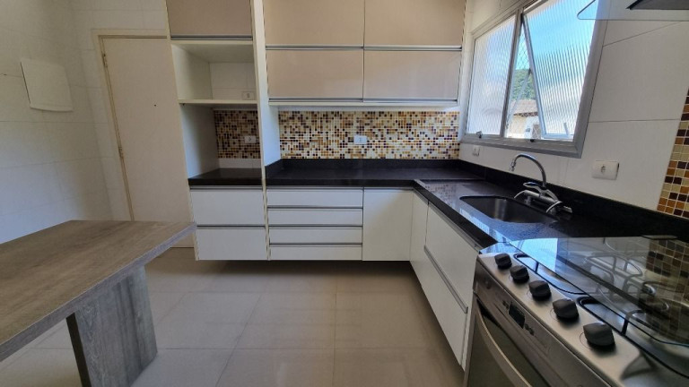 Imagem Apartamento com 3 Quartos à Venda, 130 m² em Pitangueiras - Guarujá Imagem Apartamento com 3 Quartos à Venda, 130 m² em Pitangueiras - Guarujá