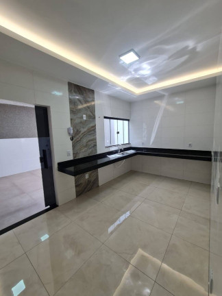 Imagem Casa com 3 Quartos à Venda, 123 m² em Residencial Center Ville - Goiânia Imagem Casa com 3 Quartos à Venda, 123 m² em Residencial Center Ville - Goiânia
