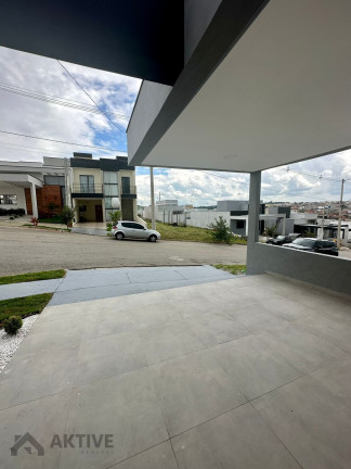 Imagem Casa de Condomínio com 3 Quartos à Venda, em Horto Florestal Villagio - Sorocaba Imagem Casa de Condomínio com 3 Quartos à Venda, em Horto Florestal Villagio - Sorocaba