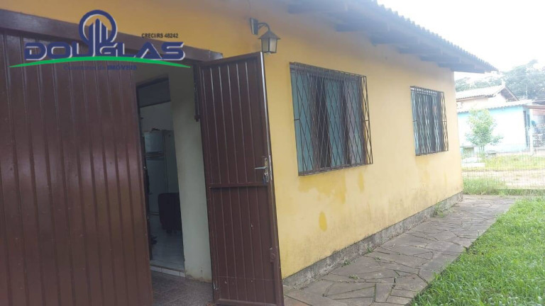 Imagem Casa com 2 Quartos à Venda,  em Viamão