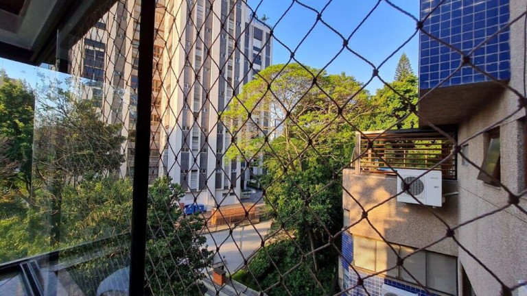 Imagem Cobertura com 3 Quartos à Venda, 197 m² em Petrópolis - Porto Alegre