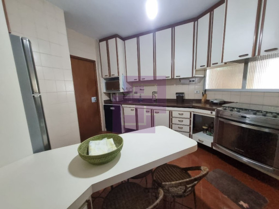 Imagem Apartamento com 3 Quartos à Venda, 190 m² em Jardim Astúrias - Guarujá
