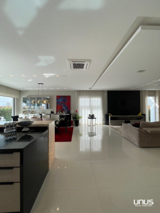 Imagem Casa com 5 Quartos à Venda, 495 m² em Jurerê Internacional - Florianópolis Imagem Casa com 5 Quartos à Venda, 495 m² em Jurerê Internacional - Florianópolis