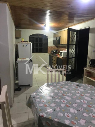 Imagem Casa com 3 Quartos à Venda, 420 m² em Vila Fuck - Piraquara Imagem Casa com 3 Quartos à Venda, 420 m² em Vila Fuck - Piraquara