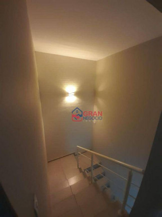 Imagem Casa com 2 Quartos à Venda, 100 m² em Sítio Cercado - Curitiba Imagem Casa com 2 Quartos à Venda, 100 m² em Sítio Cercado - Curitiba