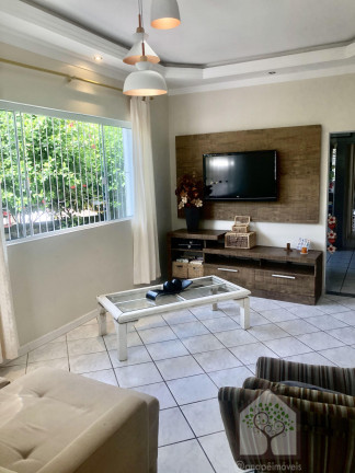 Imagem Casa com 5 Quartos à Venda, 200 m² em Saco Dos Limões - Florianópolis Imagem Casa com 5 Quartos à Venda, 200 m² em Saco Dos Limões - Florianópolis