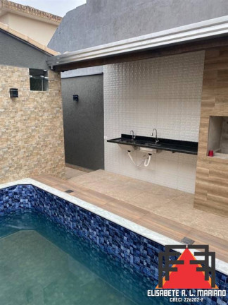 Casa com 2 Quartos à Venda, 150 m² em Caiçara - Praia Grande