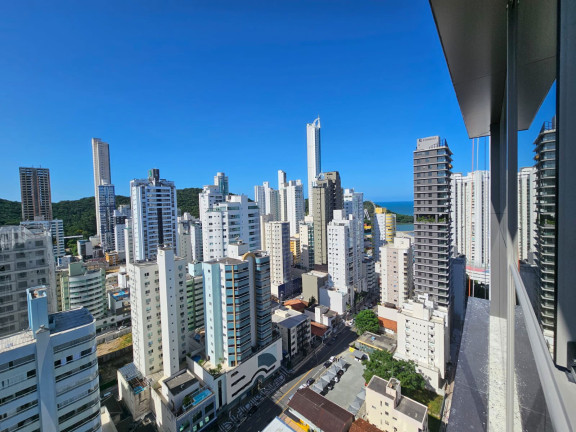 Imagem Apartamento com 4 Quartos à Venda, 168 m² em Pioneiros - Balneário Camboriú