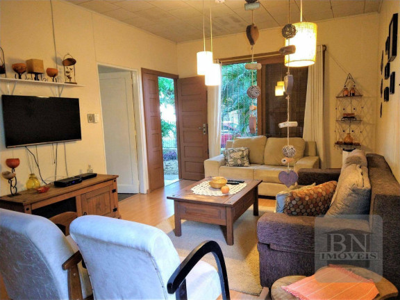 Imagem Casa com 3 Quartos à Venda, 135 m² em Universitário - Santa Cruz Do Sul Imagem Casa com 3 Quartos à Venda, 135 m² em Universitário - Santa Cruz Do Sul