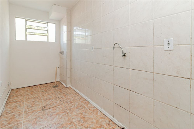 Imagem Imóvel com 1 Quarto à Venda, em Jardim Itu - Porto Alegre Imagem Imóvel com 1 Quarto à Venda, em Jardim Itu - Porto Alegre