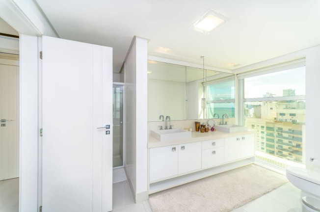 Imagem Apartamento com 4 Quartos à Venda, 287 m² em Centro - Balneário Camboriú Imagem Apartamento com 4 Quartos à Venda, 287 m² em Centro - Balneário Camboriú