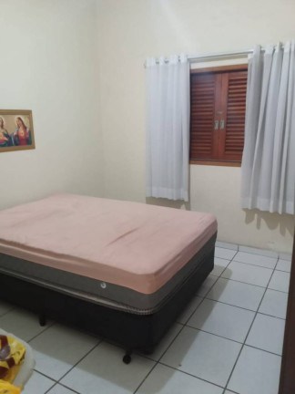 Imagem Casa com 2 Quartos à Venda, 90 m² em Vila Tupi - Praia Grande Imagem Casa com 2 Quartos à Venda, 90 m² em Vila Tupi - Praia Grande