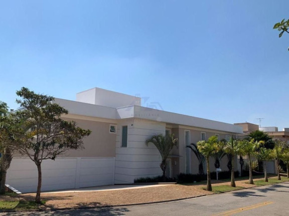 Sobrado com 6 Quartos à Venda, 700 m² em  Alphaville - Santana De Parnaíba