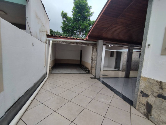 Imagem Casa com 3 Quartos à Venda, em Parque Aurora - Campos Dos Goytacazes Imagem Casa com 3 Quartos à Venda, em Parque Aurora - Campos Dos Goytacazes