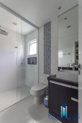 Imagem Casa com 4 Quartos à Venda, 437 m² em Santa Regina - Camboriú Imagem Casa com 4 Quartos à Venda, 437 m² em Santa Regina - Camboriú