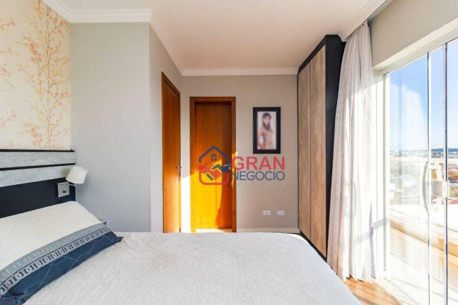 Imagem Sobrado com 3 Quartos à Venda, 130 m² em Uberaba - Curitiba Imagem Sobrado com 3 Quartos à Venda, 130 m² em Uberaba - Curitiba