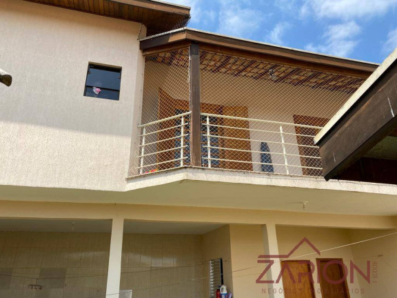 Casa com 3 Quartos à Venda, 300 m² em Campos Elíseos - Taubaté